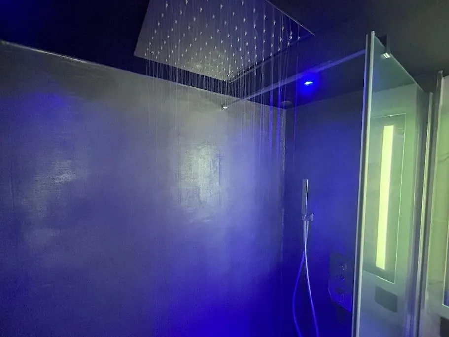 Penthouse Manhattan Jacuzzi Balneo Suite Luxe تولوز شقة